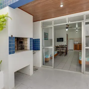 Casa de hóspedes Residencial Ilha Da Gale, Florianópolis